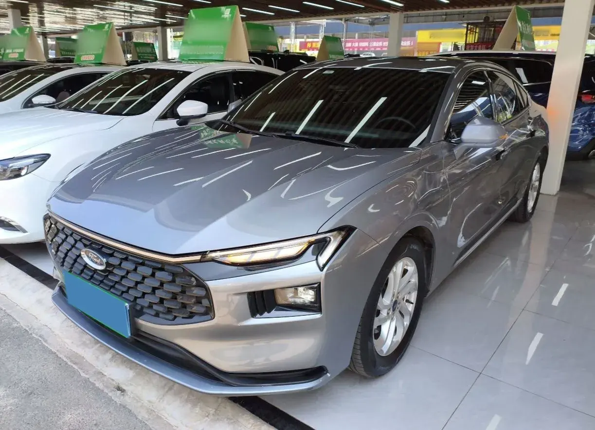 2023 Ford Mondeo 1.5T 190HP L4 8AT