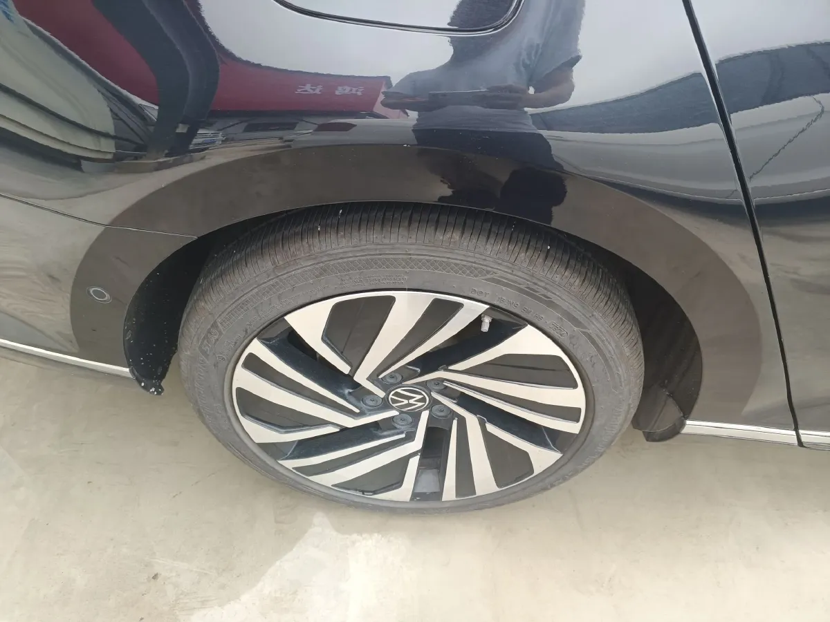 2022 Volkswagen Magotan GTE 1.4T 150HP L4 6DCT PHEV 13KWH,autocango,china used car exporter,china ev exporter,chinese used car exporter,chinese used ev exporter