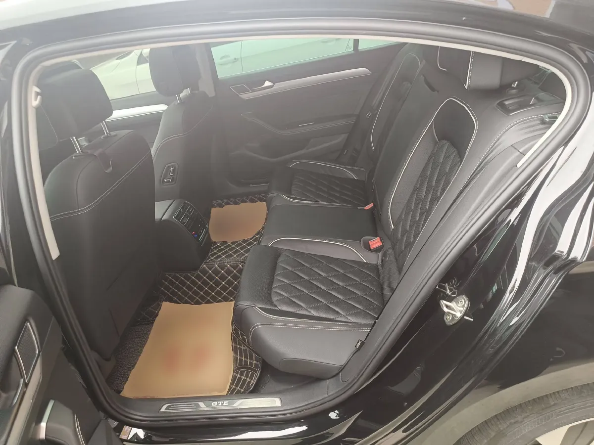 2022 Volkswagen Magotan GTE 1.4T 150HP L4 6DCT PHEV 13KWH,autocango,china used car exporter,china ev exporter,chinese used car exporter,chinese used ev exporter