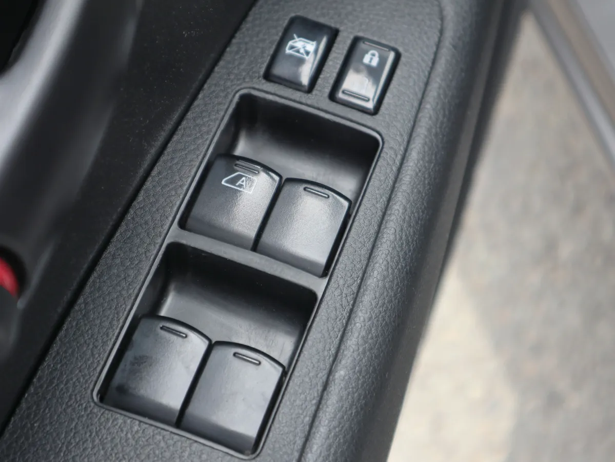 2013 Nissan Livina 1.6L 124HP L4 CVT,autocango,china used car exporter,china ev exporter,chinese used car exporter,chinese used ev exporter