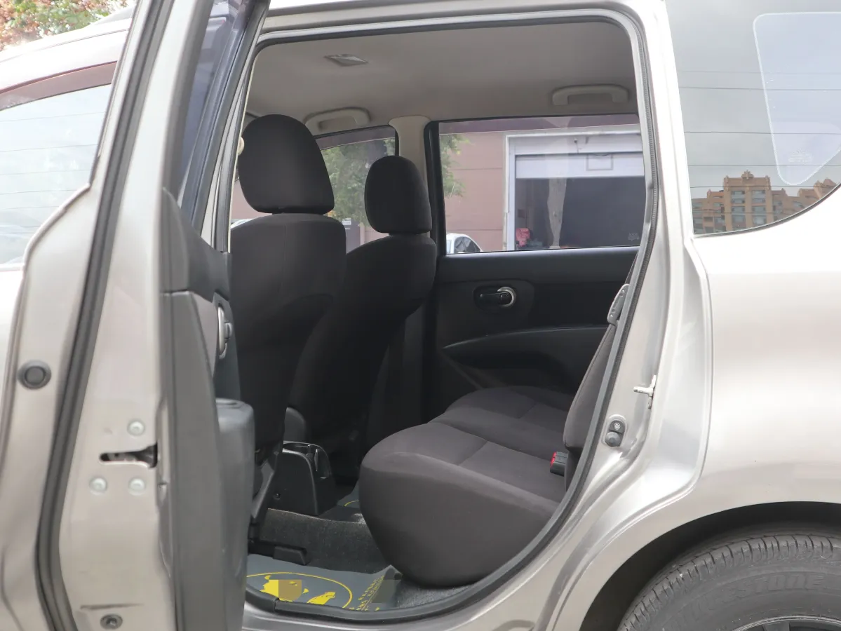 2013 Nissan Livina 1.6L 124HP L4 CVT,autocango,china used car exporter,china ev exporter,chinese used car exporter,chinese used ev exporter