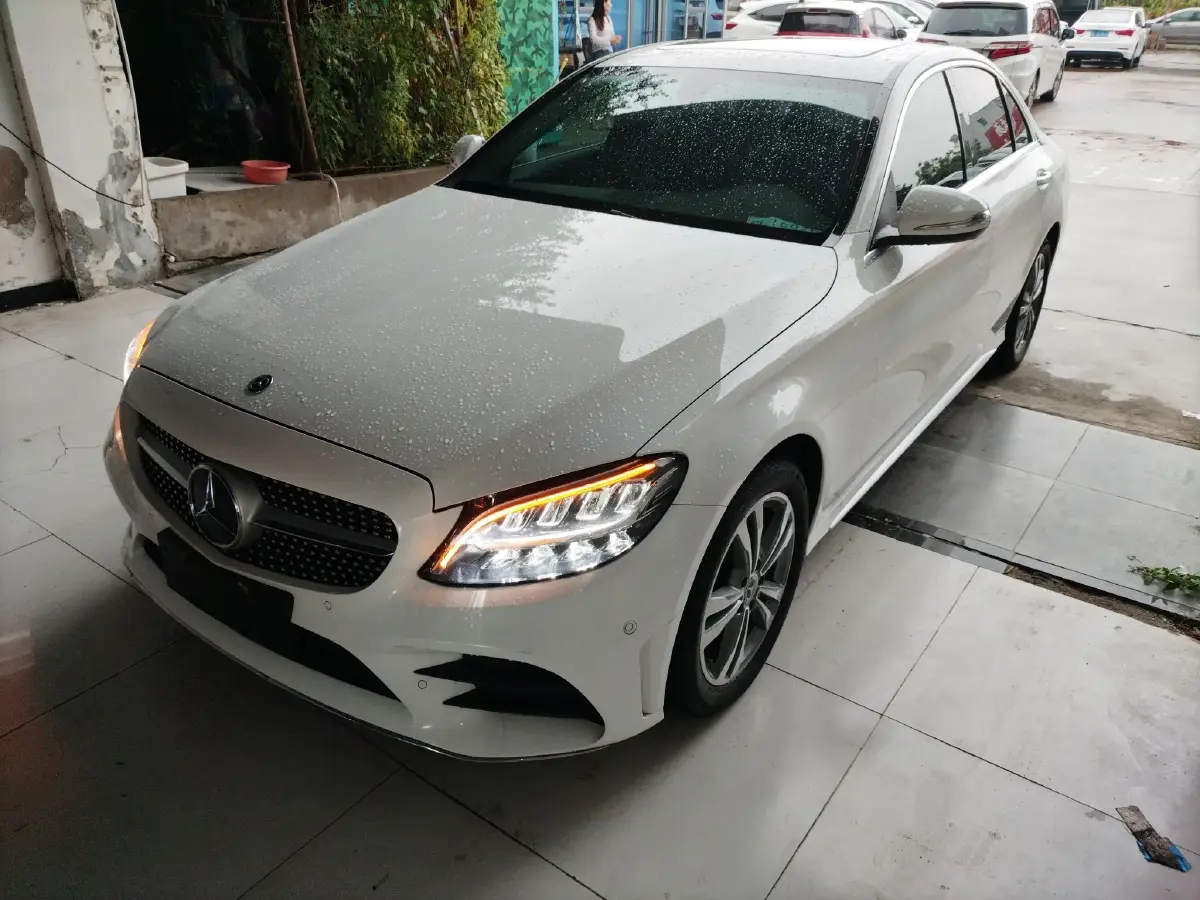 2019 Mercedes-Benz C Class 1.6T 156HP L4 9AT