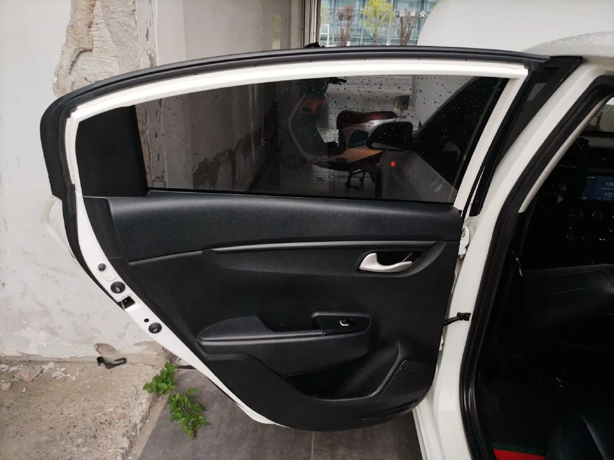 2017 Kia K2 1.4L 100HP L4 6AT,autocango,china used car exporter,china ev exporter,chinese used car exporter,chinese used ev exporter