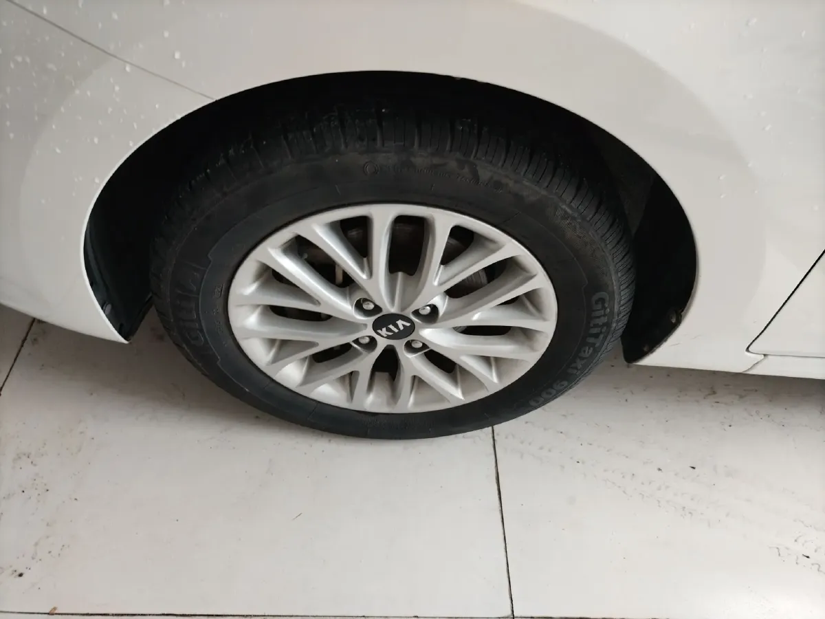 2017 Kia K2 1.4L 100HP L4 6AT,autocango,china used car exporter,china ev exporter,chinese used car exporter,chinese used ev exporter