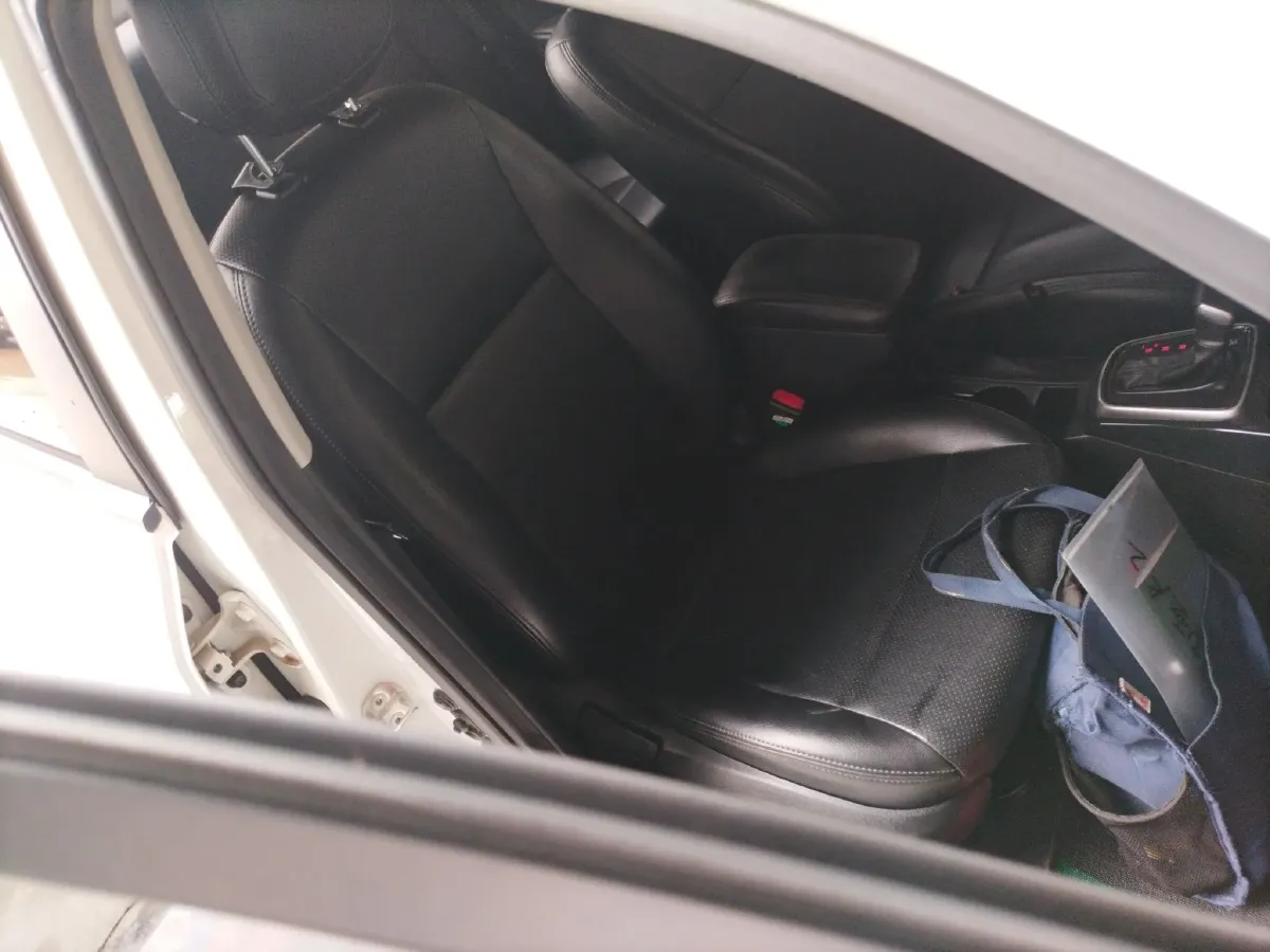 2017 Kia K2 1.4L 100HP L4 6AT,autocango,china used car exporter,china ev exporter,chinese used car exporter,chinese used ev exporter