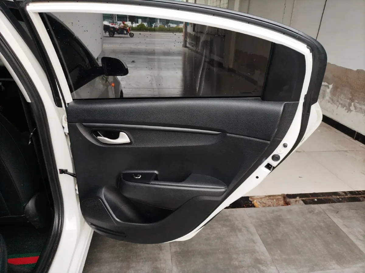 2017 Kia K2 1.4L 100HP L4 6AT,autocango,china used car exporter,china ev exporter,chinese used car exporter,chinese used ev exporter