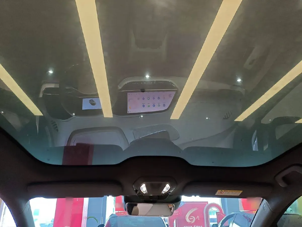 2025 HongQi TianGong 08 BEV 85KWH,autocango,china used car exporter,china ev exporter,chinese used car exporter,chinese used ev exporter