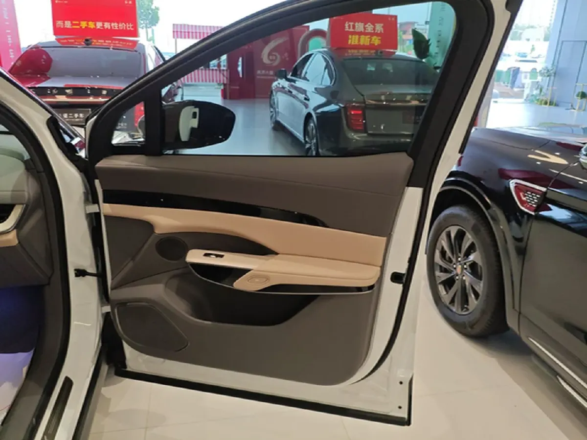 2025 HongQi TianGong 08 BEV 85KWH,autocango,china used car exporter,china ev exporter,chinese used car exporter,chinese used ev exporter