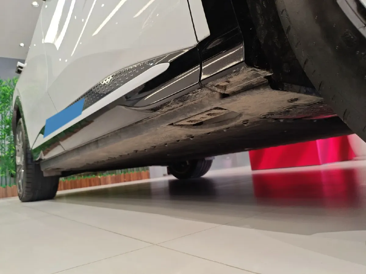 2025 HongQi TianGong 08 BEV 85KWH,autocango,china used car exporter,china ev exporter,chinese used car exporter,chinese used ev exporter