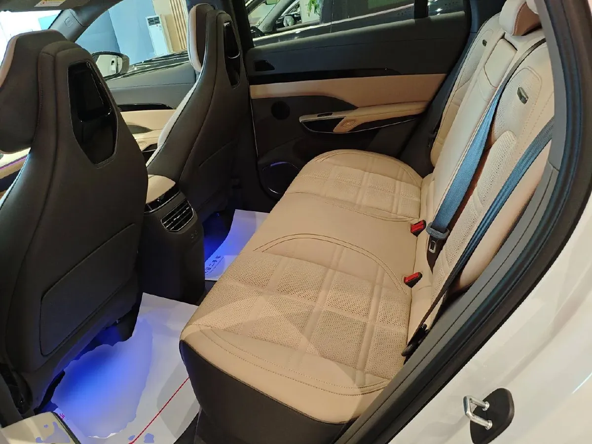 2025 HongQi TianGong 08 BEV 85KWH,autocango,china used car exporter,china ev exporter,chinese used car exporter,chinese used ev exporter