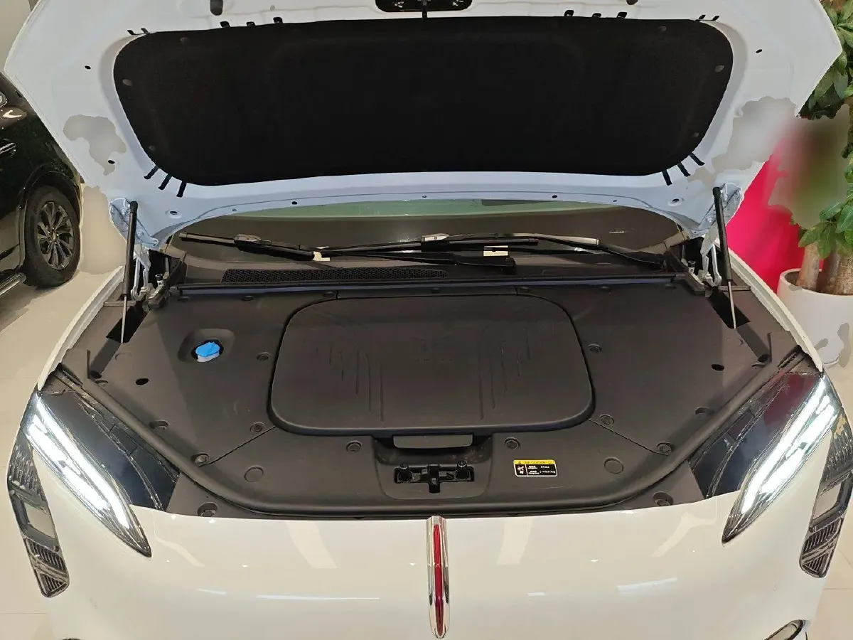 2025 HongQi TianGong 08 BEV 85KWH,autocango,china used car exporter,china ev exporter,chinese used car exporter,chinese used ev exporter