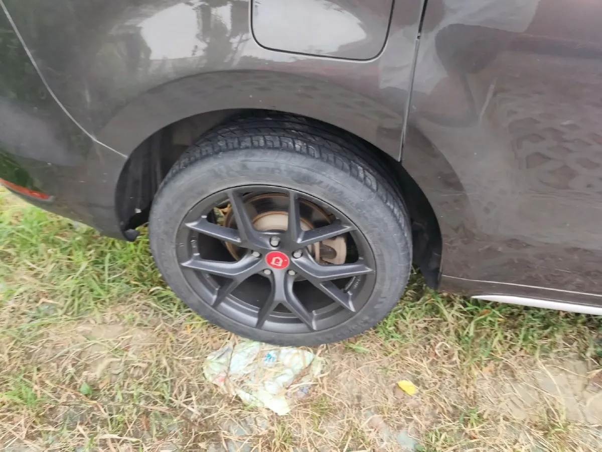 2018 Volkswagen Sharan 2.0T 220HP L4 6DCT,autocango,china used car exporter,china ev exporter,chinese used car exporter,chinese used ev exporter