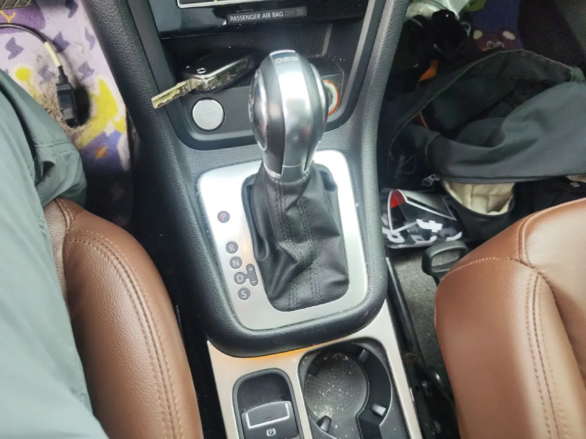 2018 Volkswagen Sharan 2.0T 220HP L4 6DCT,autocango,china used car exporter,china ev exporter,chinese used car exporter,chinese used ev exporter