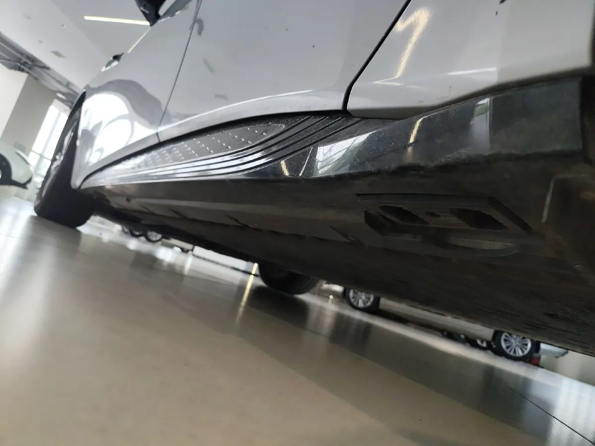 2024 HongQi EH7 BEV 85KWH,autocango,china used car exporter,china ev exporter,chinese used car exporter,chinese used ev exporter