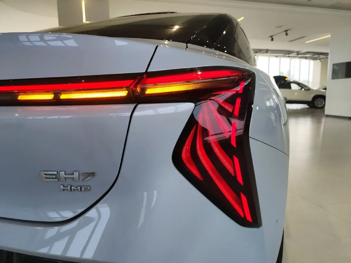 2024 HongQi EH7 BEV 85KWH,autocango,china used car exporter,china ev exporter,chinese used car exporter,chinese used ev exporter