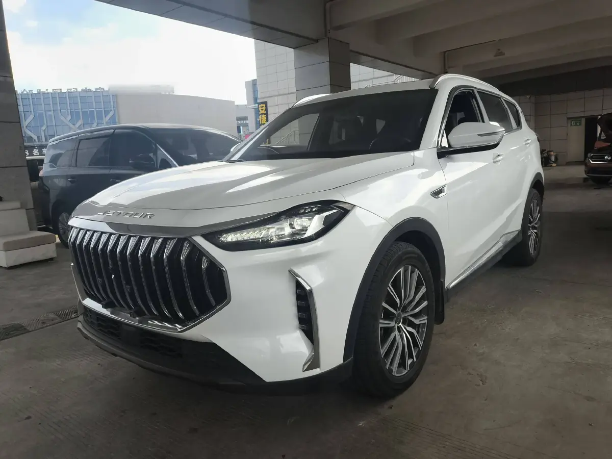 2024 Jetour X70 Plus 1.5T 156HP L4 6DCT