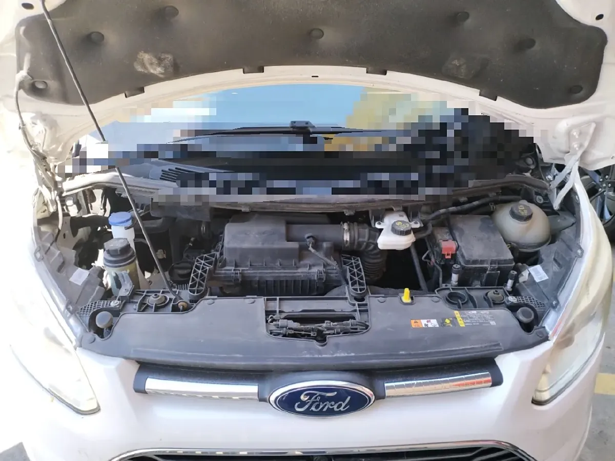 2016 Ford Tourneo 2.0T 203HP L4 5MT,autocango,china used car exporter,china ev exporter,chinese used car exporter,chinese used ev exporter