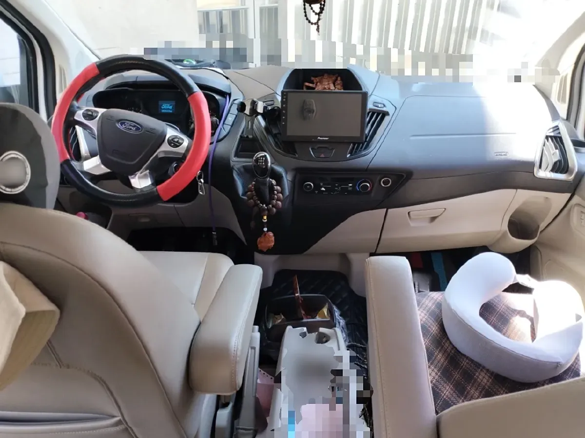 2016 Ford Tourneo 2.0T 203HP L4 5MT,autocango,china used car exporter,china ev exporter,chinese used car exporter,chinese used ev exporter
