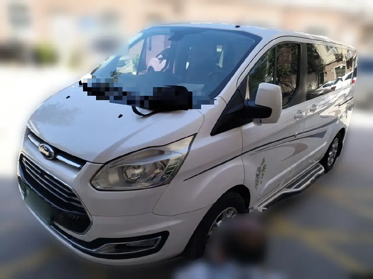 2016 Ford Tourneo 2.0T 203HP L4 5MT