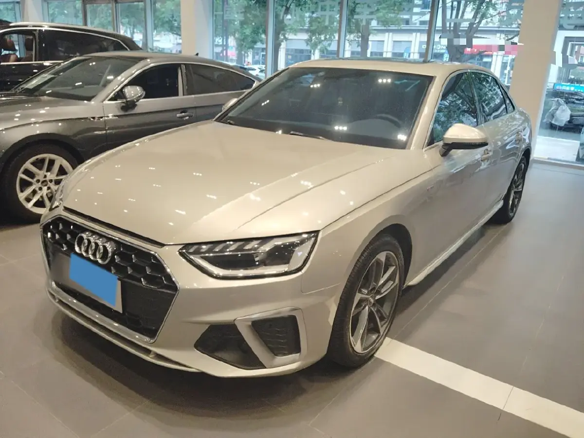 2020 Audi A4L 2.0T 190HP L4 7DCT