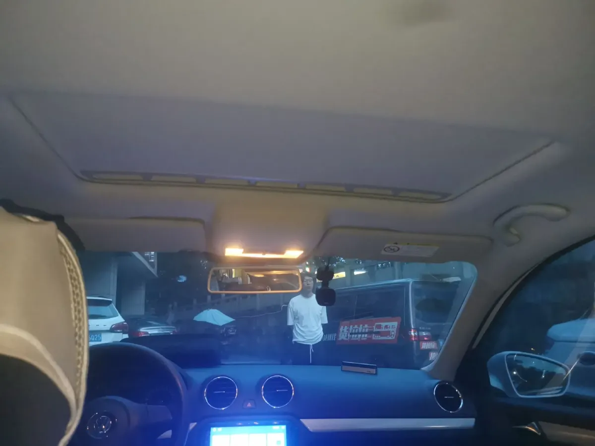 2015 Volkswagen Jetta 1.6L 110HP L4 5MT,autocango,china used car exporter,china ev exporter,chinese used car exporter,chinese used ev exporter