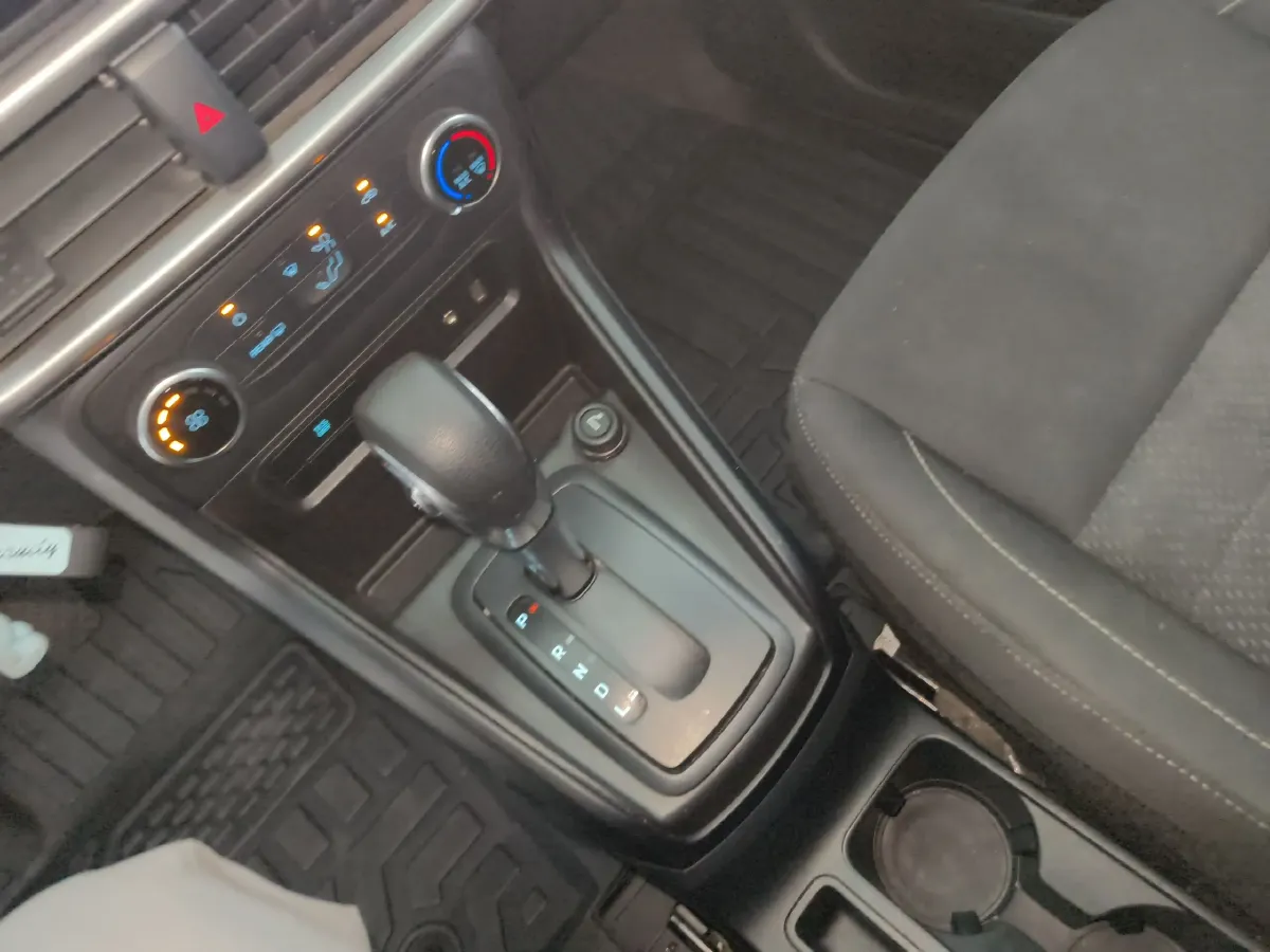 2018 Ford EcoSport 1.5L 120HP L3 6AT,autocango,china used car exporter,china ev exporter,chinese used car exporter,chinese used ev exporter