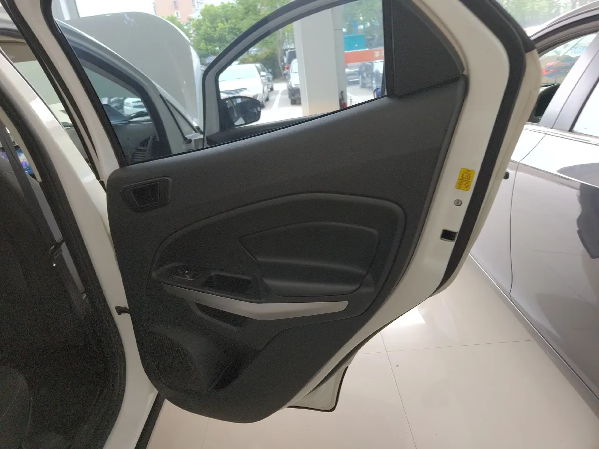 2018 Ford EcoSport 1.5L 120HP L3 6AT,autocango,china used car exporter,china ev exporter,chinese used car exporter,chinese used ev exporter