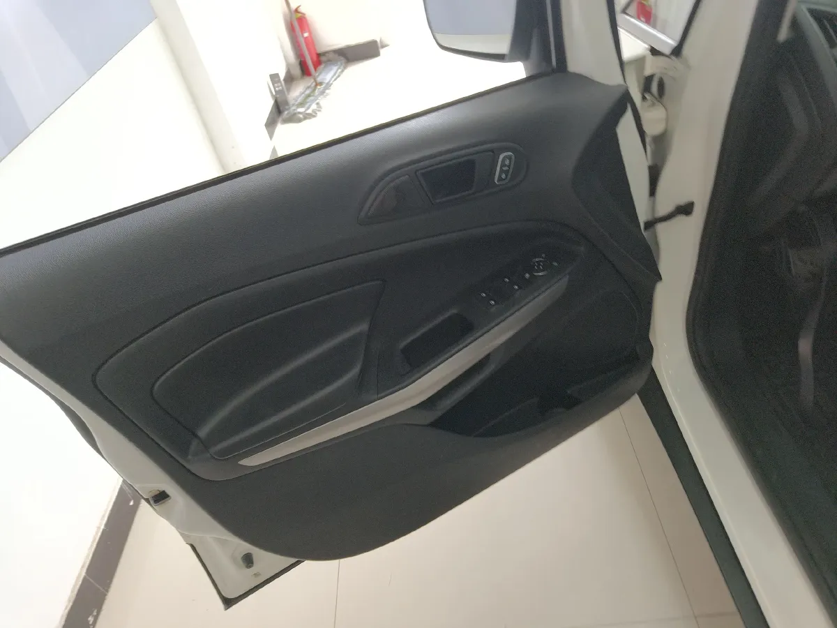 2018 Ford EcoSport 1.5L 120HP L3 6AT,autocango,china used car exporter,china ev exporter,chinese used car exporter,chinese used ev exporter