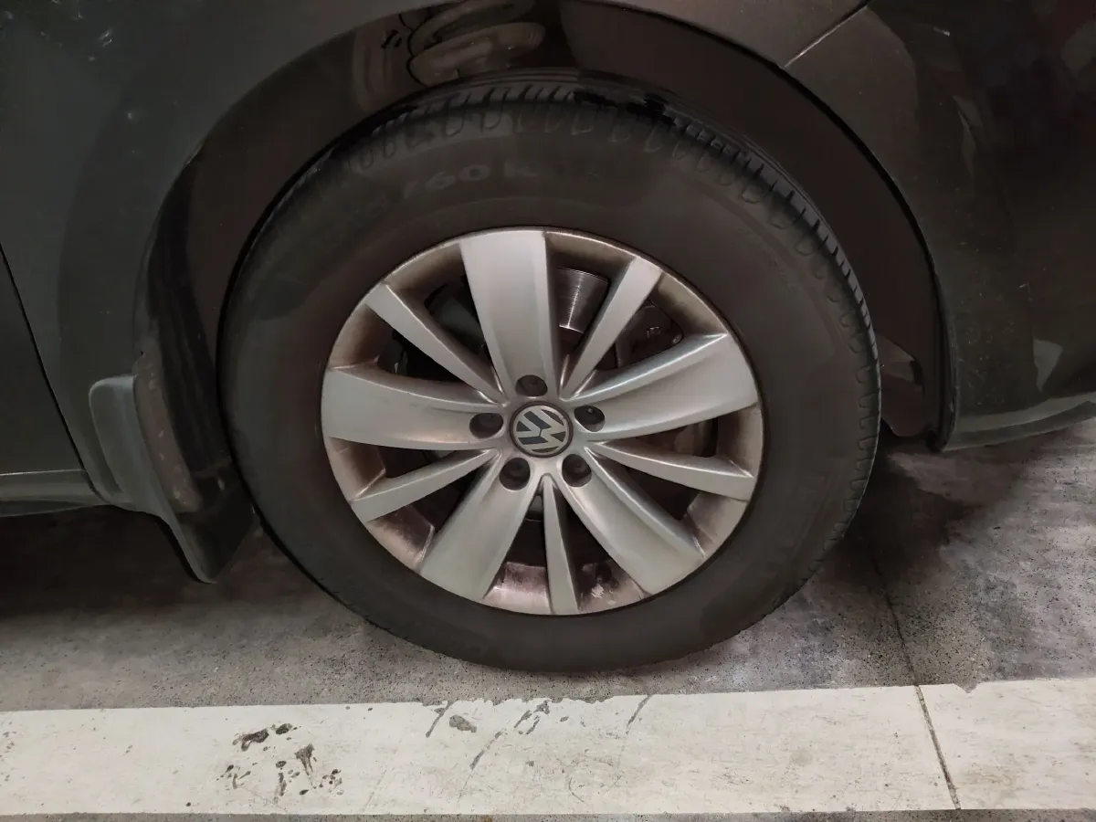 2014 Volkswagen Sharan 2.0T 200HP L4 6DCT,autocango,china used car exporter,china ev exporter,chinese used car exporter,chinese used ev exporter