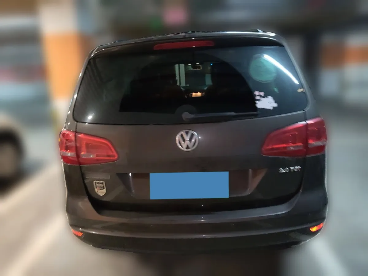 2014 Volkswagen Sharan 2.0T 200HP L4 6DCT,autocango,china used car exporter,china ev exporter,chinese used car exporter,chinese used ev exporter