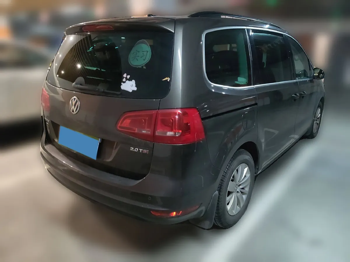 2014 Volkswagen Sharan 2.0T 200HP L4 6DCT,autocango,china used car exporter,china ev exporter,chinese used car exporter,chinese used ev exporter