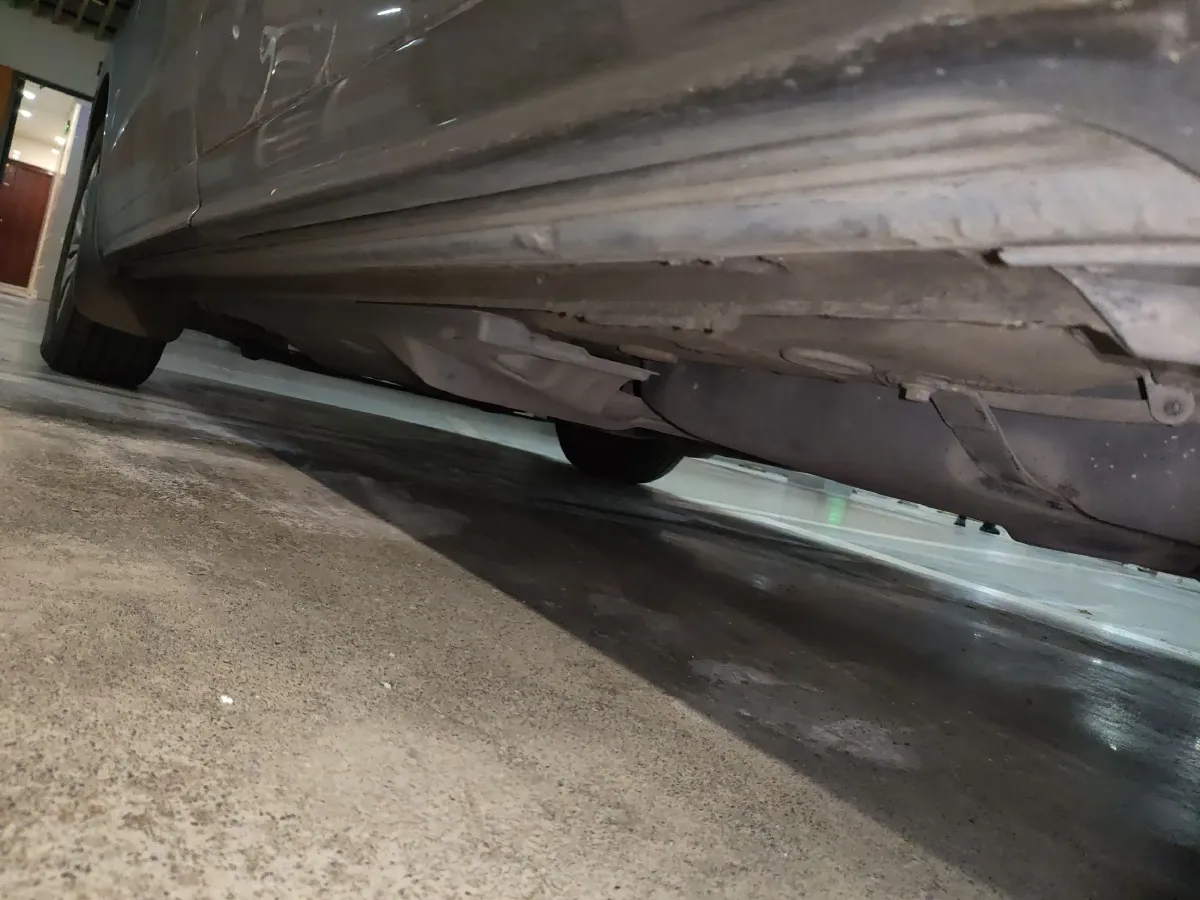 2014 Volkswagen Sharan 2.0T 200HP L4 6DCT,autocango,china used car exporter,china ev exporter,chinese used car exporter,chinese used ev exporter