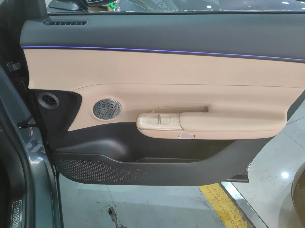 2024 Exceed Sterra ET REEV 156HP REEV 32KWH,autocango,china used car exporter,china ev exporter,chinese used car exporter,chinese used ev exporter