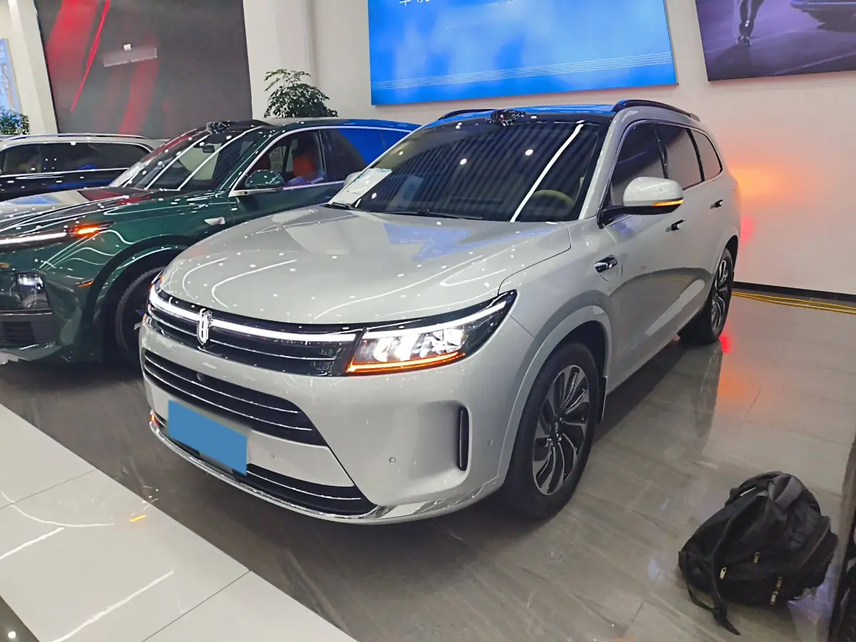 2024 HIMA AITO M7 1.5T 152HP L4 REEV 40KWH