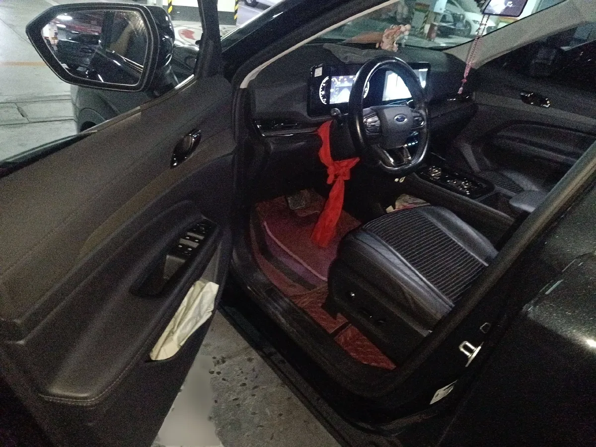 2022 Ford Equator Sport 1.5T 170HP L4 7DCT,autocango,china used car exporter,china ev exporter,chinese used car exporter,chinese used ev exporter
