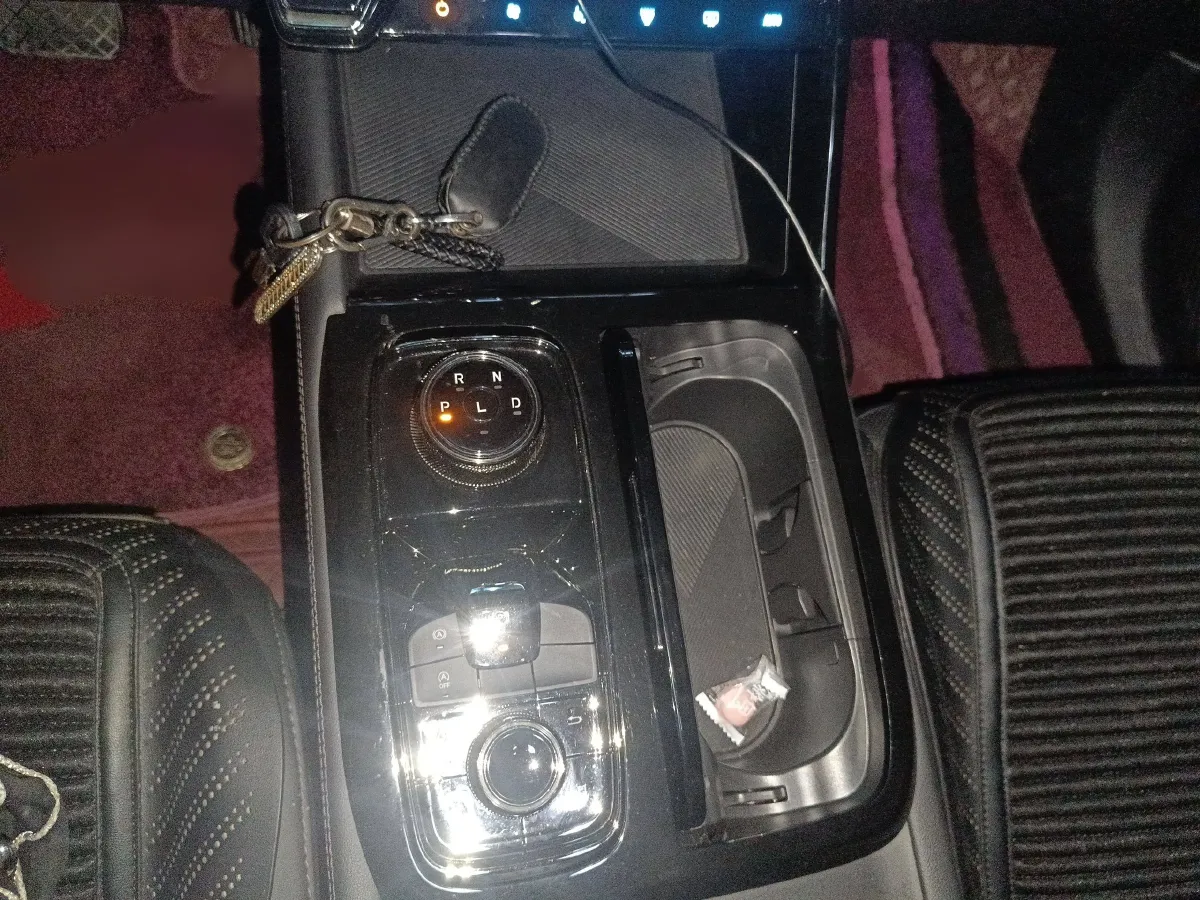 2022 Ford Equator Sport 1.5T 170HP L4 7DCT,autocango,china used car exporter,china ev exporter,chinese used car exporter,chinese used ev exporter