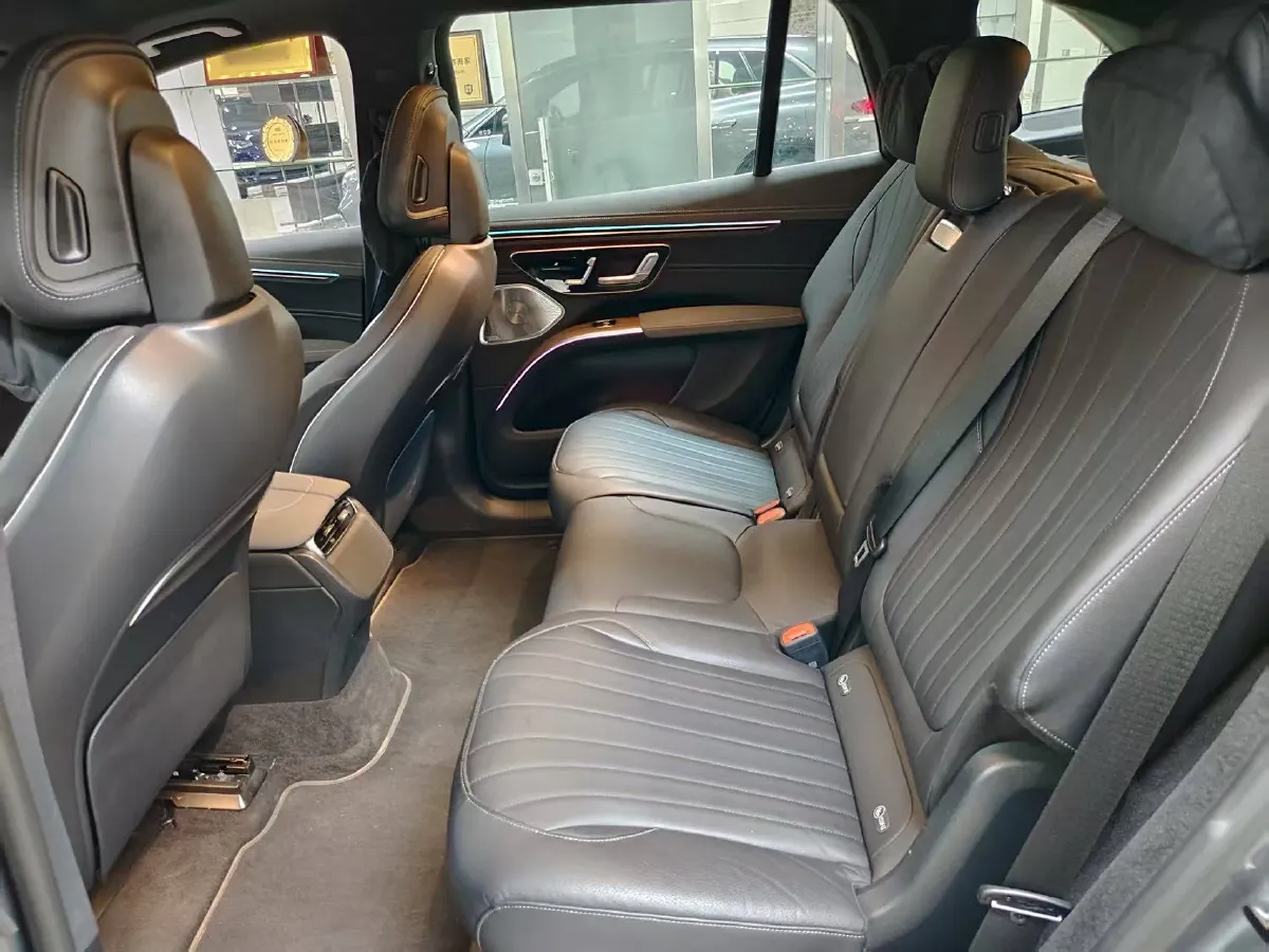 2023 Mercedes-Benz EQS SUV BEV 111.8KWH,autocango,china used car exporter,china ev exporter,chinese used car exporter,chinese used ev exporter