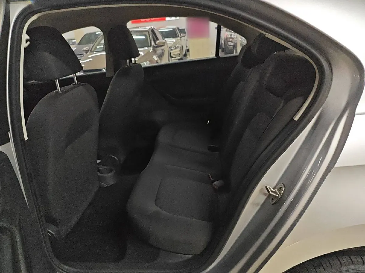 2017 Volkswagen Jetta 1.4L 90HP L4 5MT,autocango,china used car exporter,china ev exporter,chinese used car exporter,chinese used ev exporter