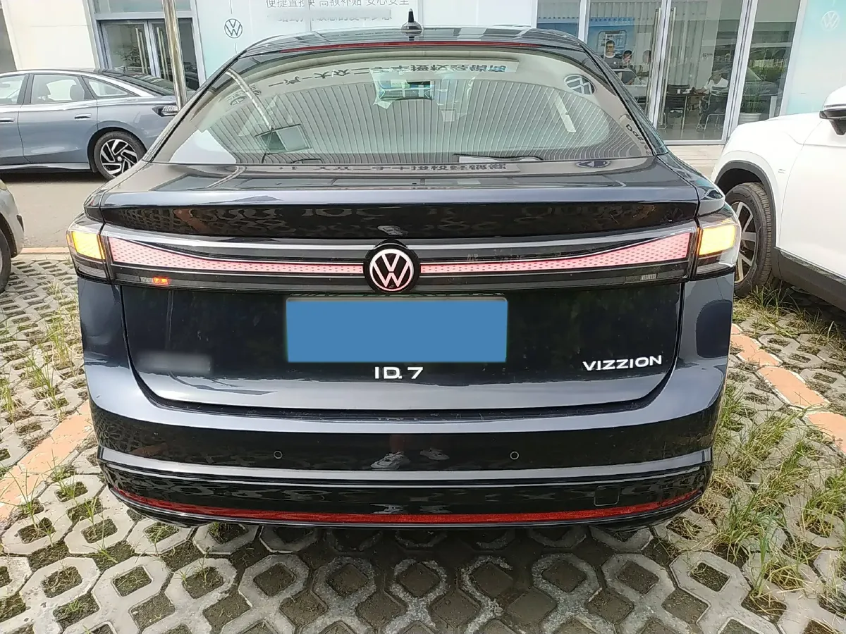 2024 Volkswagen ID.7 Vizzion BEV 84.8KWH,autocango,china used car exporter,china ev exporter,chinese used car exporter,chinese used ev exporter
