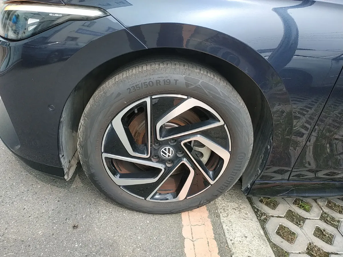 2024 Volkswagen ID.7 Vizzion BEV 84.8KWH,autocango,china used car exporter,china ev exporter,chinese used car exporter,chinese used ev exporter