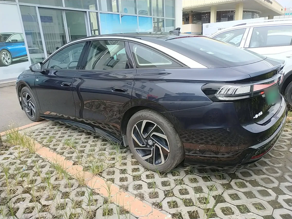 2024 Volkswagen ID.7 Vizzion BEV 84.8KWH,autocango,china used car exporter,china ev exporter,chinese used car exporter,chinese used ev exporter