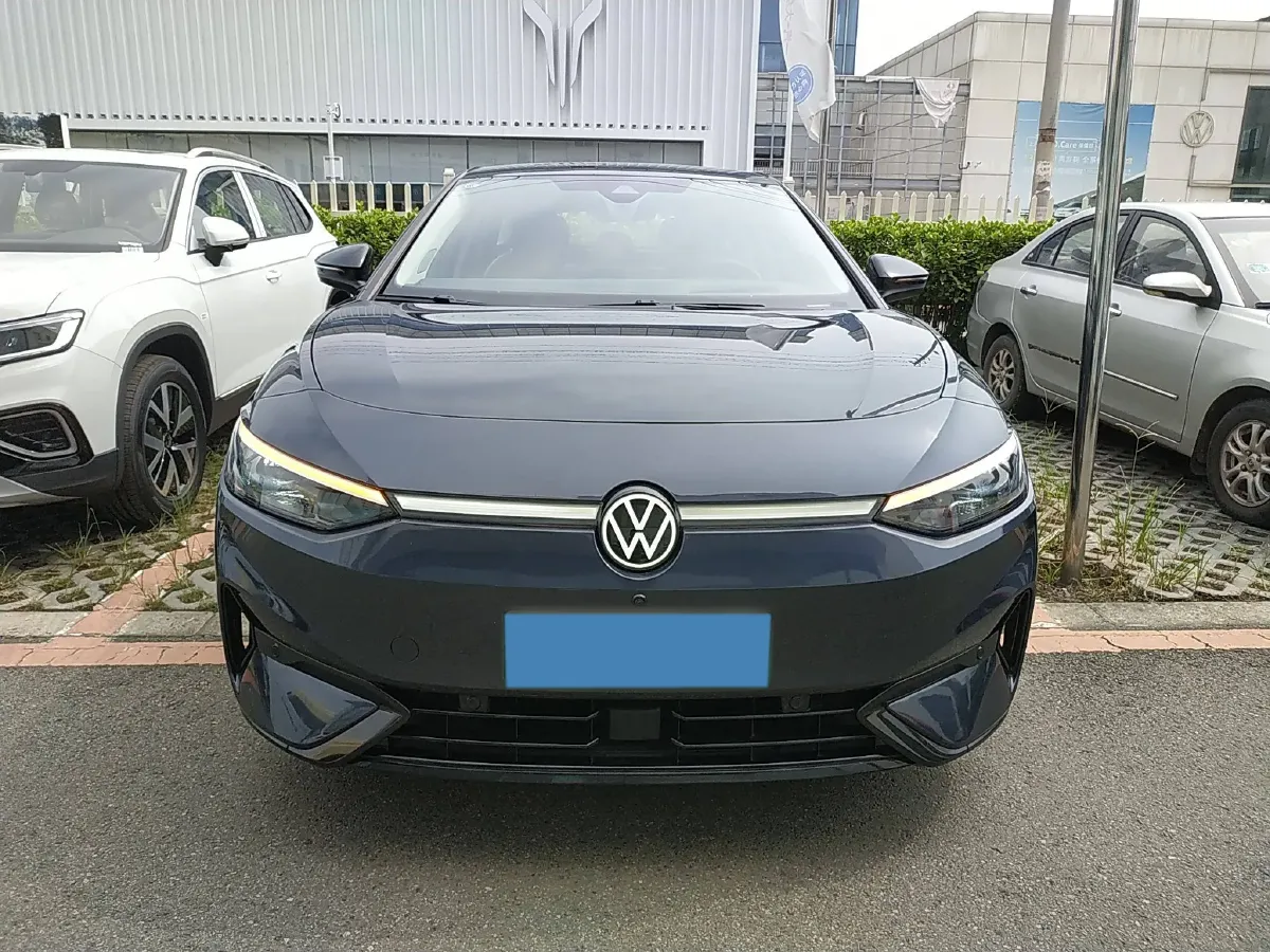 2024 Volkswagen ID.7 Vizzion BEV 84.8KWH,autocango,china used car exporter,china ev exporter,chinese used car exporter,chinese used ev exporter