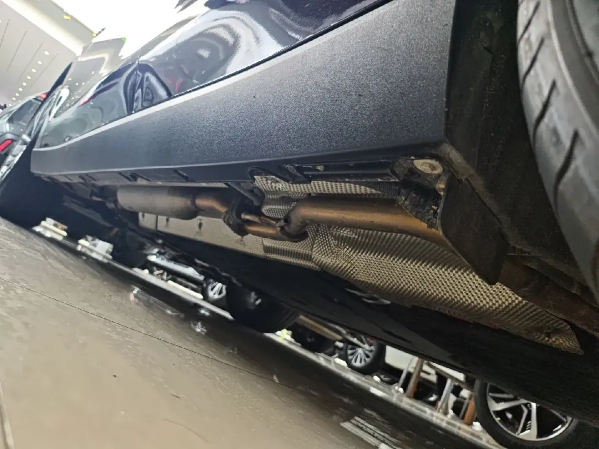 2024 Leapmotor C16 1.5L 95HP L4 REEV 28.4KWH,autocango,china used car exporter,china ev exporter,chinese used car exporter,chinese used ev exporter