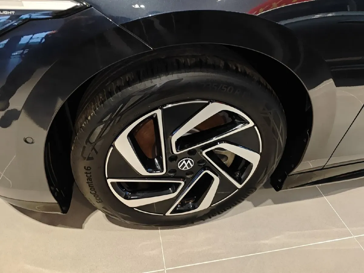 2024 Volkswagen ID.7 Vizzion BEV 84.8KWH,autocango,china used car exporter,china ev exporter,chinese used car exporter,chinese used ev exporter