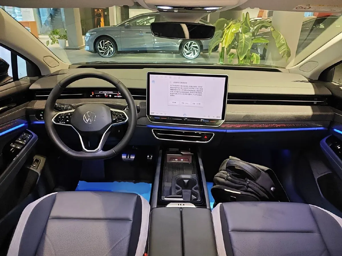 2024 Volkswagen ID.7 Vizzion BEV 84.8KWH,autocango,china used car exporter,china ev exporter,chinese used car exporter,chinese used ev exporter