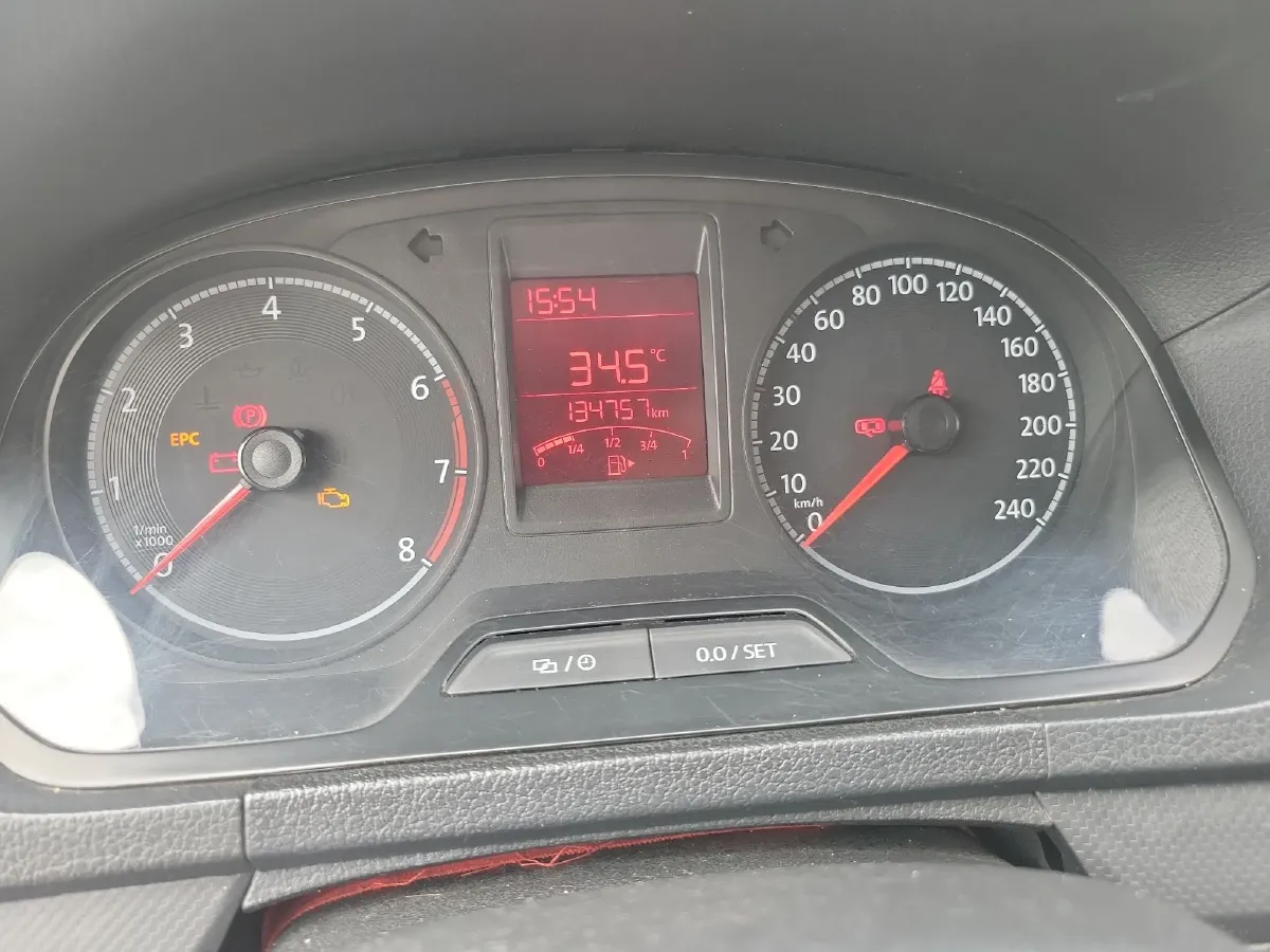 2017 Volkswagen Jetta 1.4L 90HP L4 5MT,autocango,china used car exporter,china ev exporter,chinese used car exporter,chinese used ev exporter