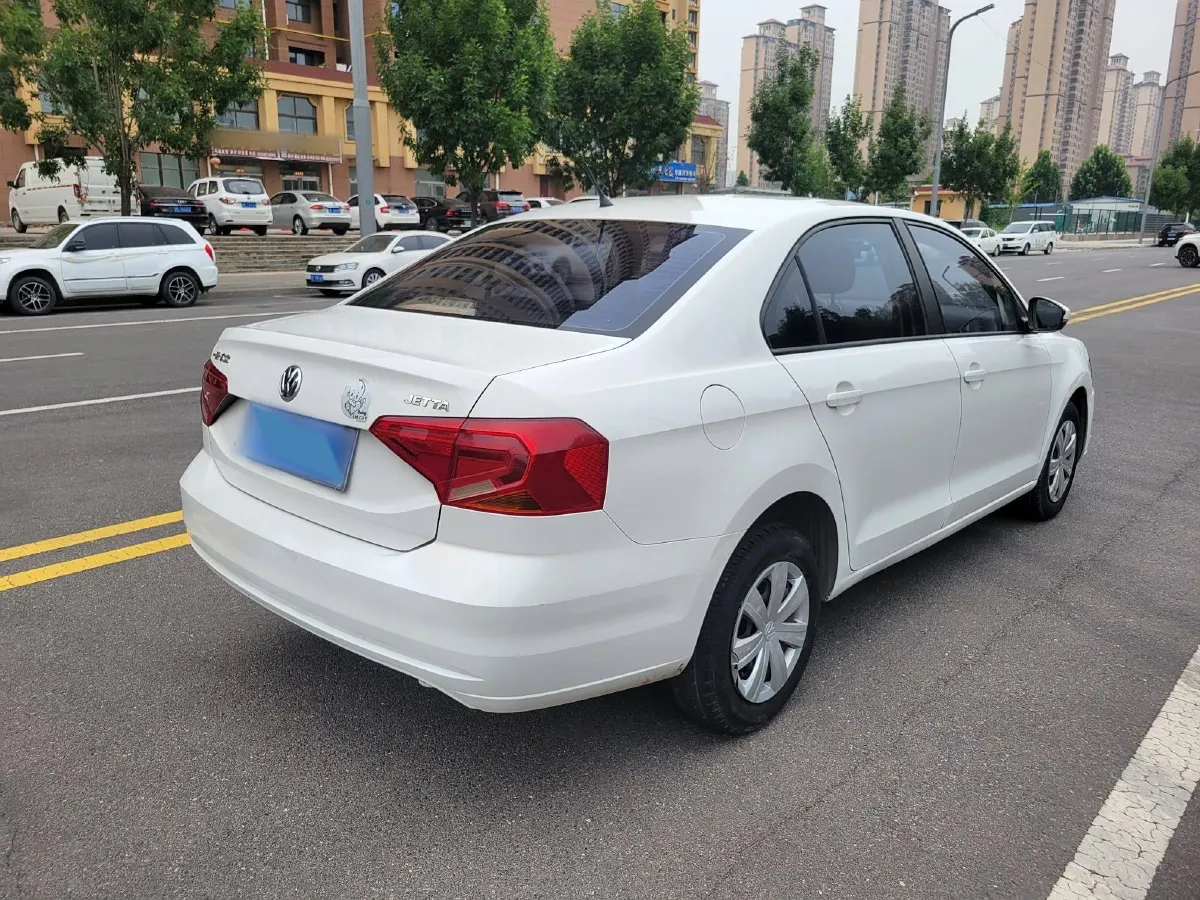 2017 Volkswagen Jetta 1.4L 90HP L4 5MT,autocango,china used car exporter,china ev exporter,chinese used car exporter,chinese used ev exporter