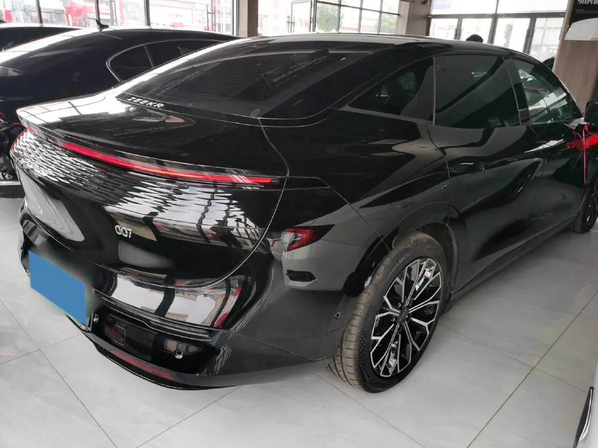 2024 Zeekr 007 BEV 75KWH,autocango,china used car exporter,china ev exporter,chinese used car exporter,chinese used ev exporter