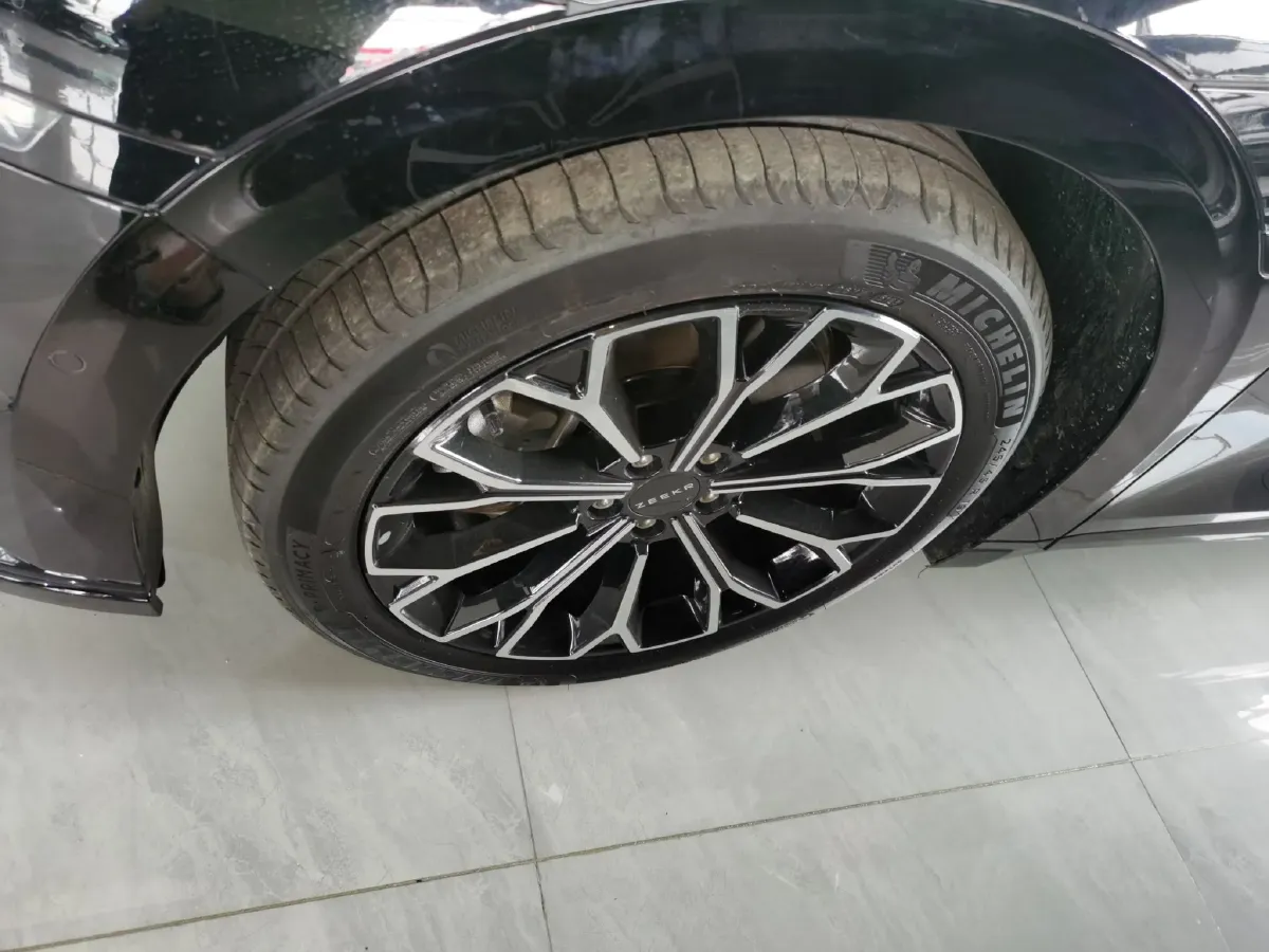 2024 Zeekr 007 BEV 75KWH,autocango,china used car exporter,china ev exporter,chinese used car exporter,chinese used ev exporter