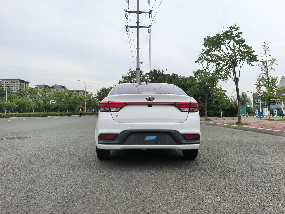 2017 Kia K2 1.4L 100HP L4 6AT,autocango,china used car exporter,china ev exporter,chinese used car exporter,chinese used ev exporter